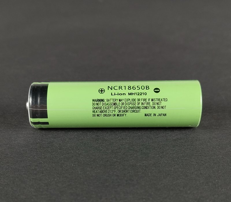 Литиевый аккумулятор (18650) 3400 mah Li-ion зеленый (A)