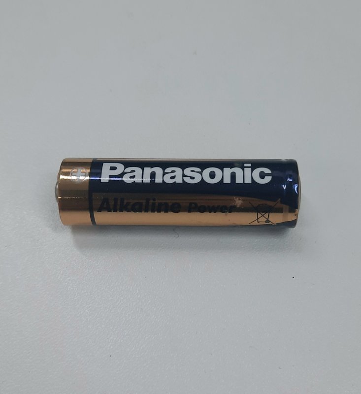 Батарейка Panasonic LR06 AA в спайках