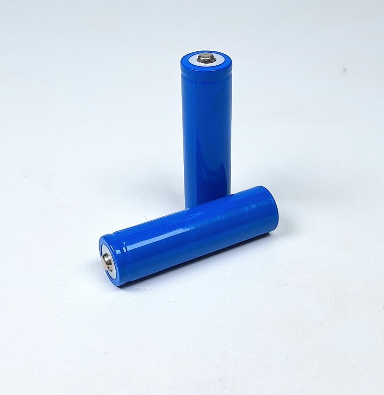 Литиевый аккумулятор (18650) 1700 mah Li-ion синий